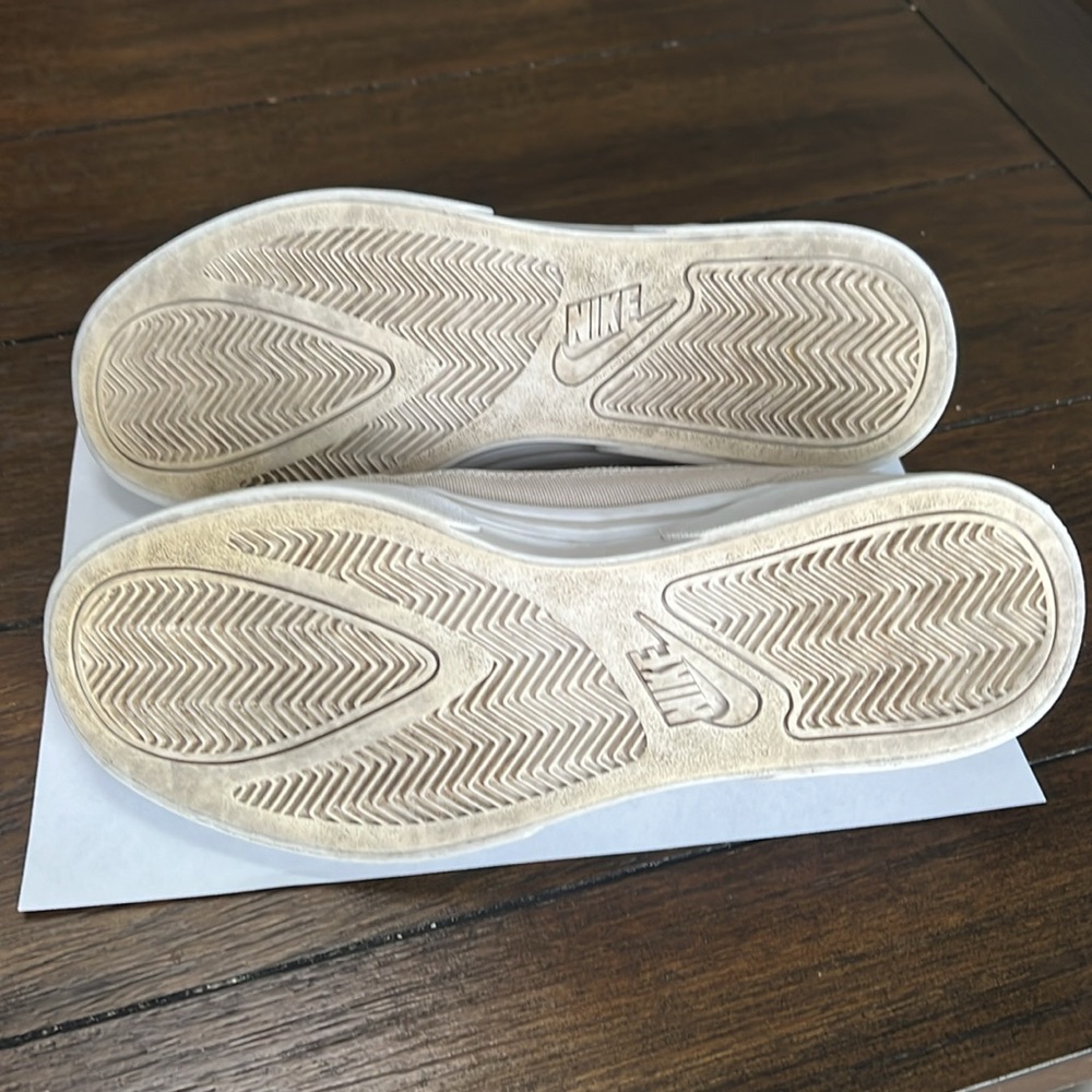 Nike GTS 16 Women’s Sneakers size 9 - Picture 4 of 8
